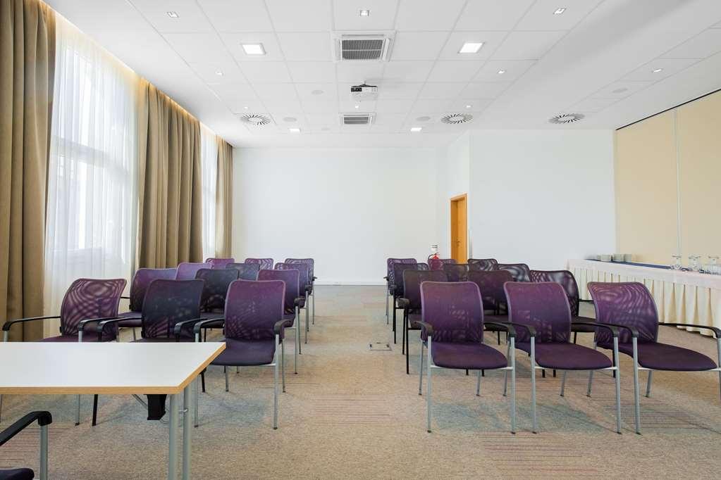 Hotel Comfort Centre 3*